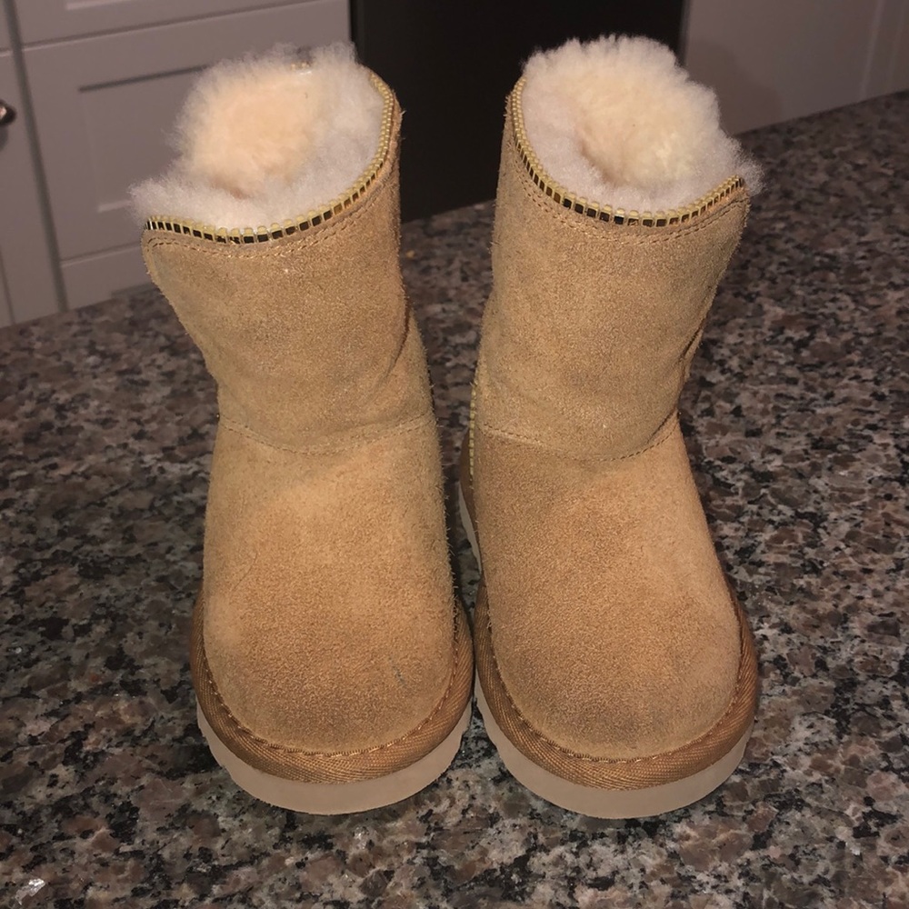 Chestnut Uggs with Gold Zipper Detail